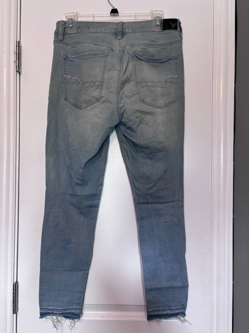 American Eagle Outfitters Light Blue Ripped Women's Jeggings Size 8 short - Picture 5 of 9